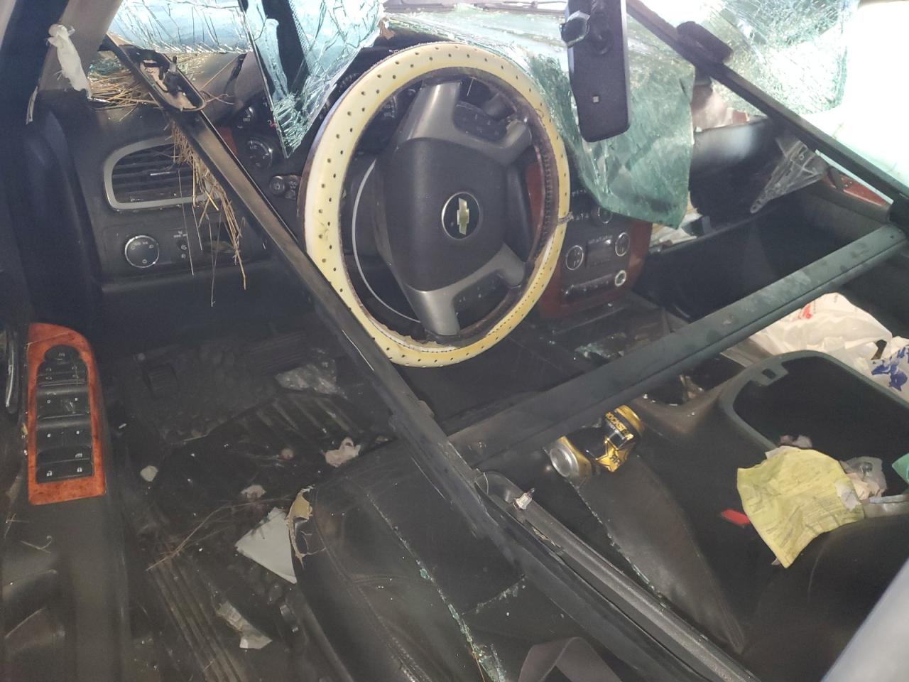 CHEVROLET TAHOE C1500 LT