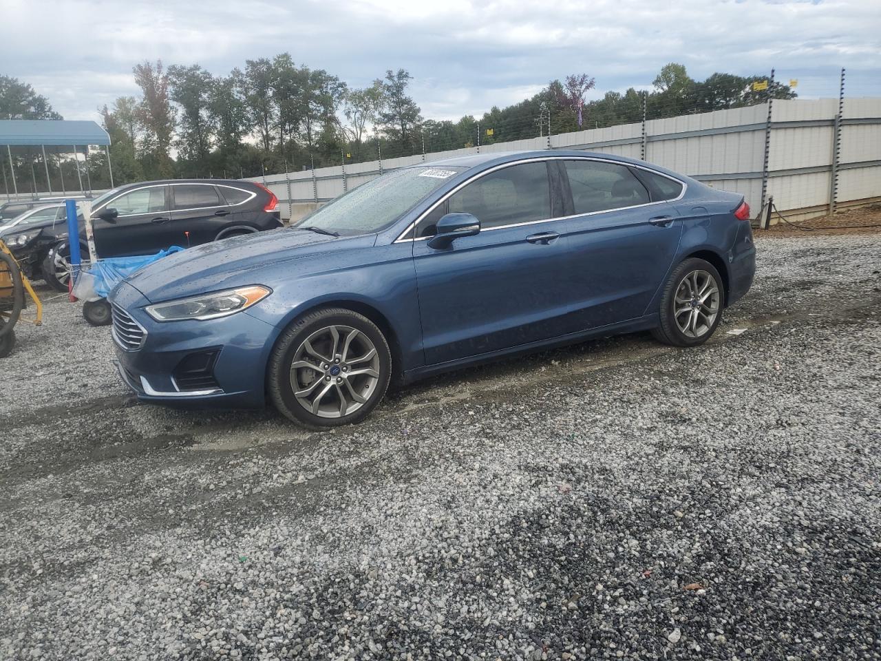  Salvage Ford Fusion