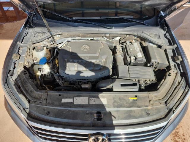 2018 VOLKSWAGEN PASSAT SEL 1VWCA7A35JC042785