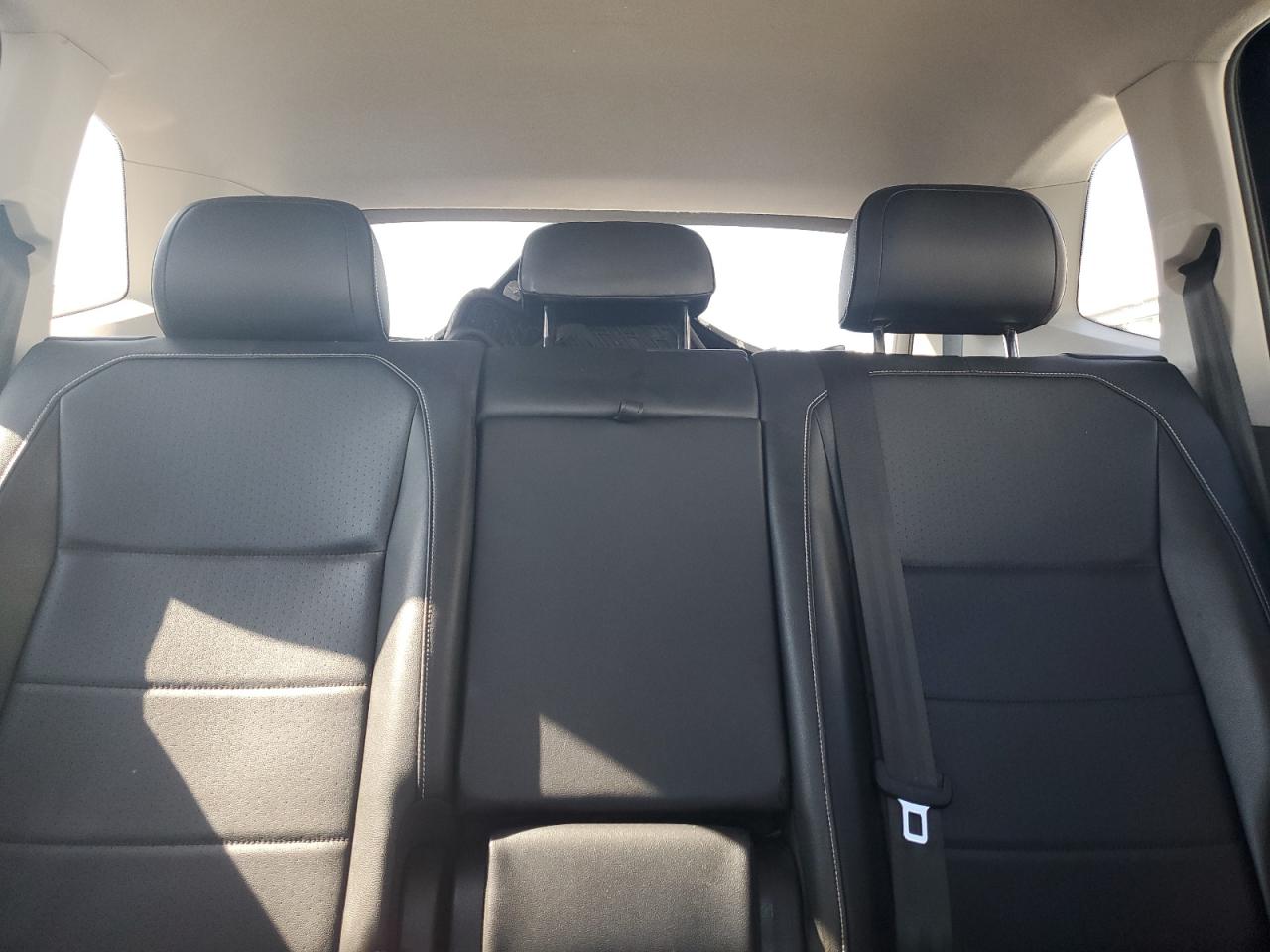 VOLKSWAGEN TIGUAN SE