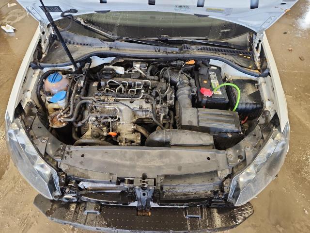 2011 VOLKSWAGEN JETTA TDI - 3VWPL7AJXBM676894