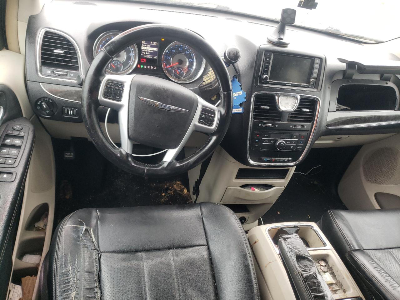 CHRYSLER TOWN & COUNTRY TOURING