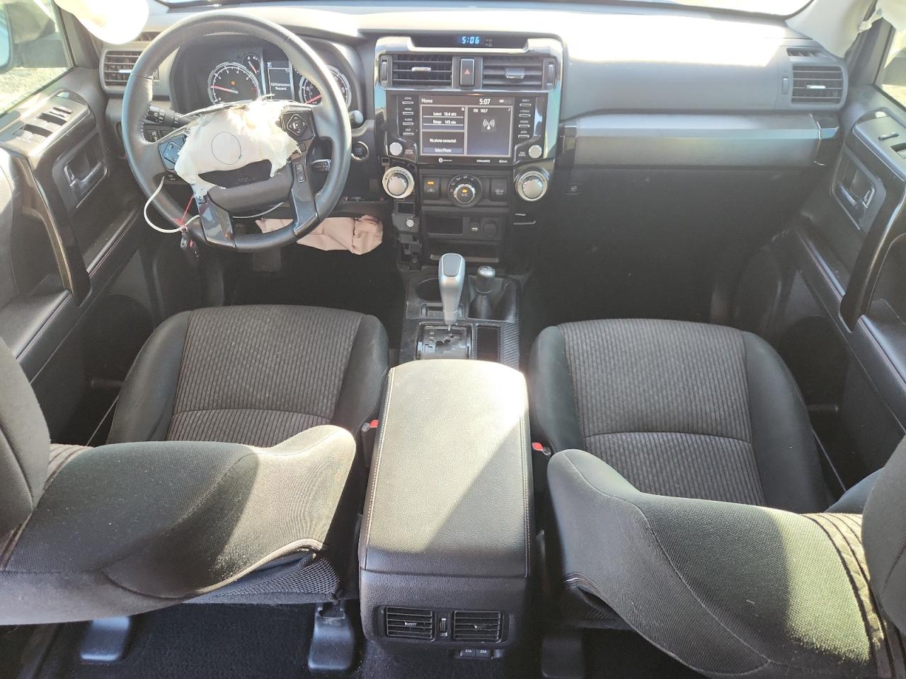 TOYOTA 4RUNNER SR5/SR5 PREMIUM