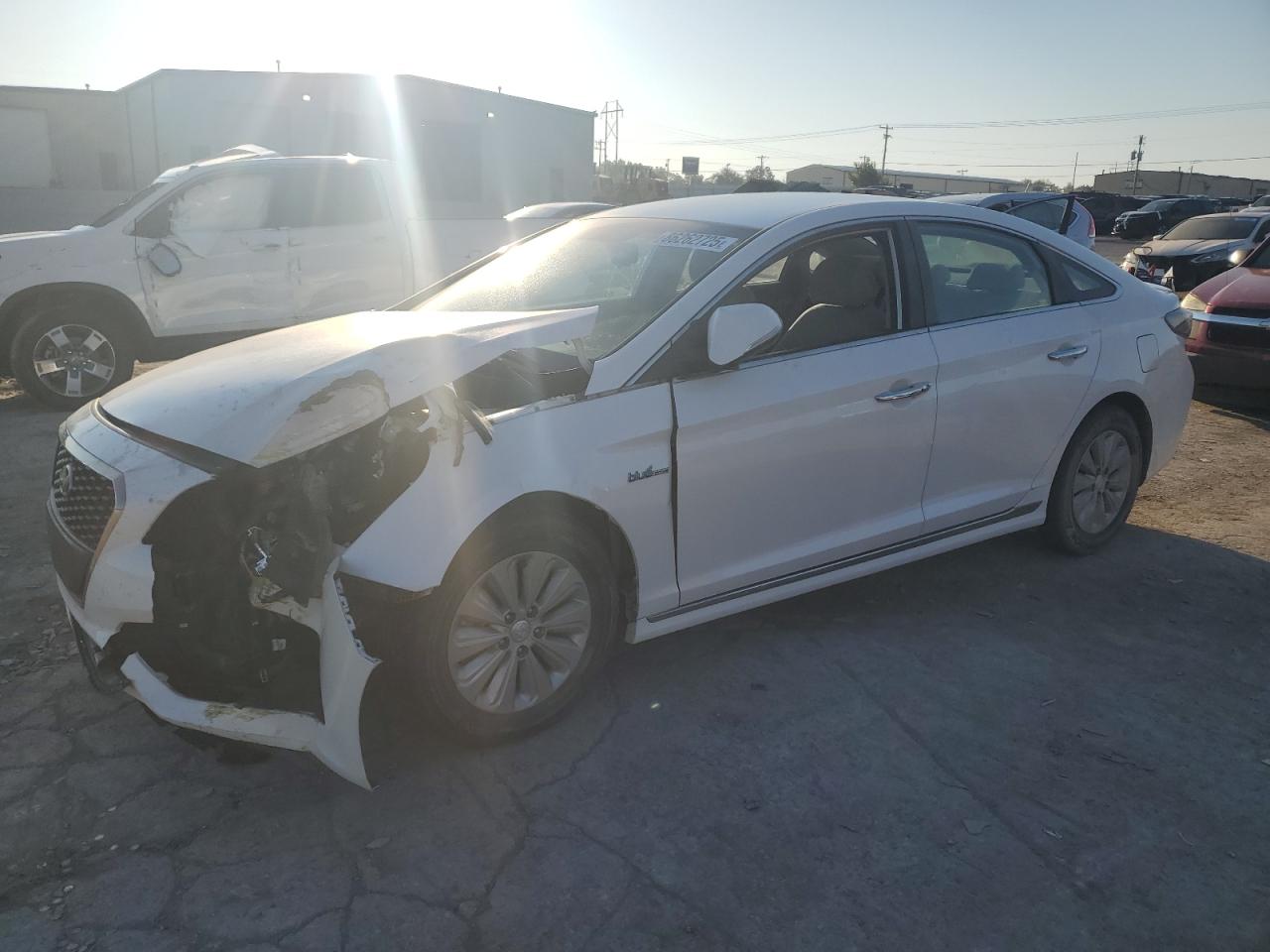 HYUNDAI SONATA HYBRID