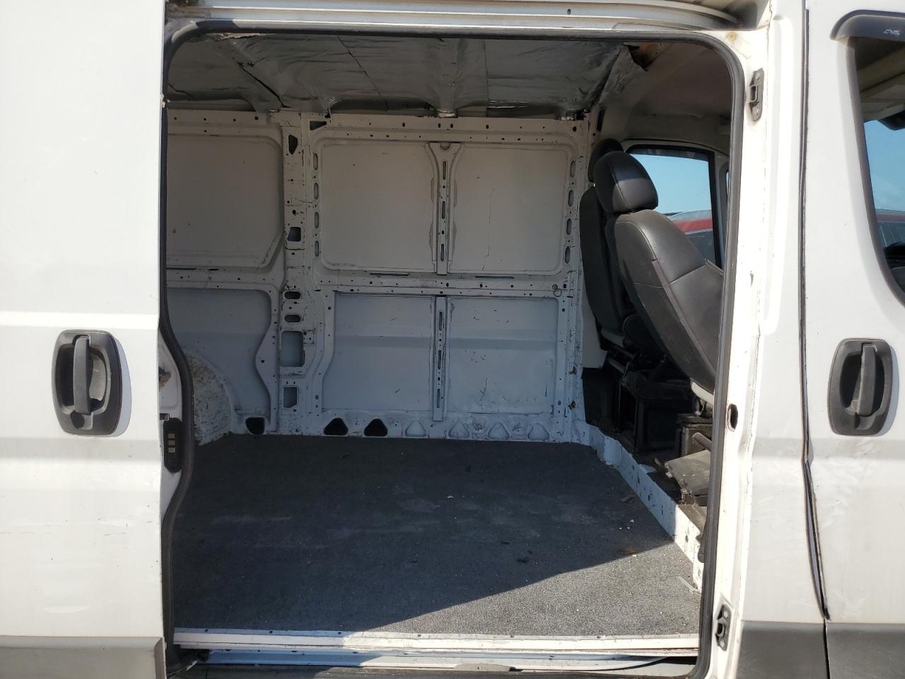 RAM PROMASTER 1500 STANDARD