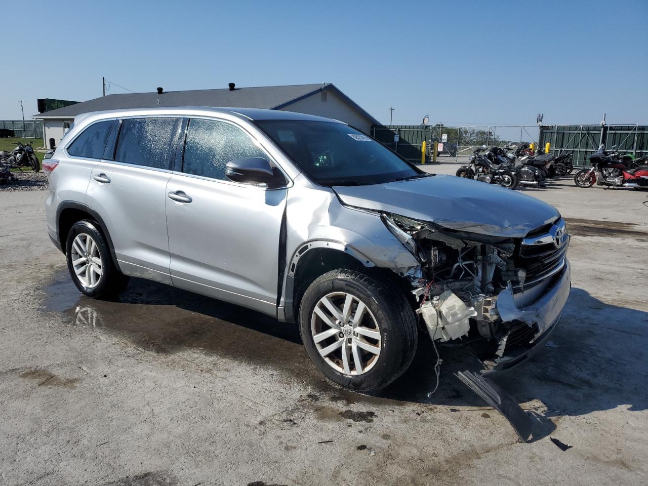 TOYOTA HIGHLANDER LE