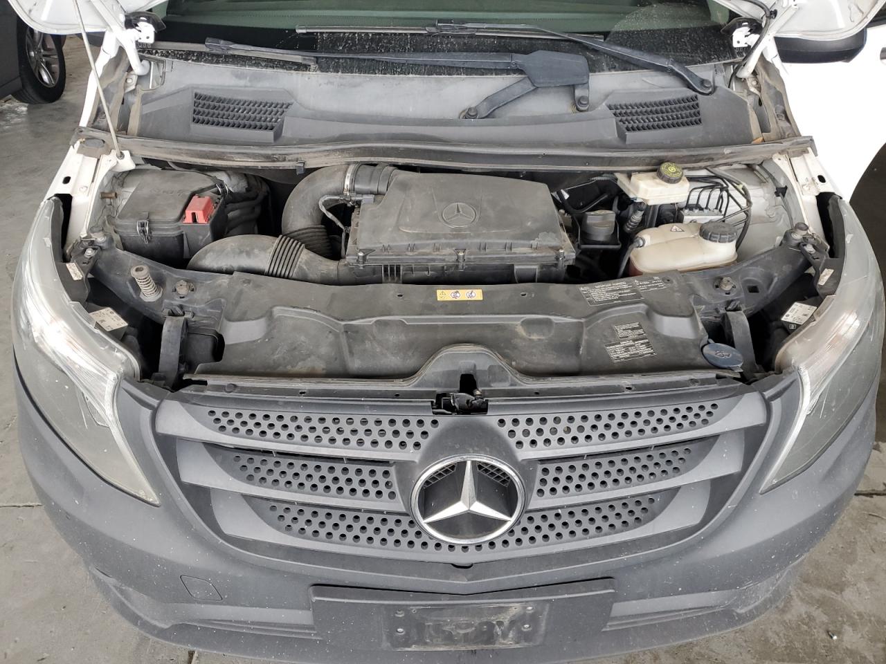 MERCEDES-BENZ METRIS