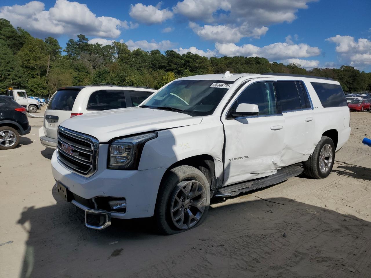 GMC YUKON K1500 SLE