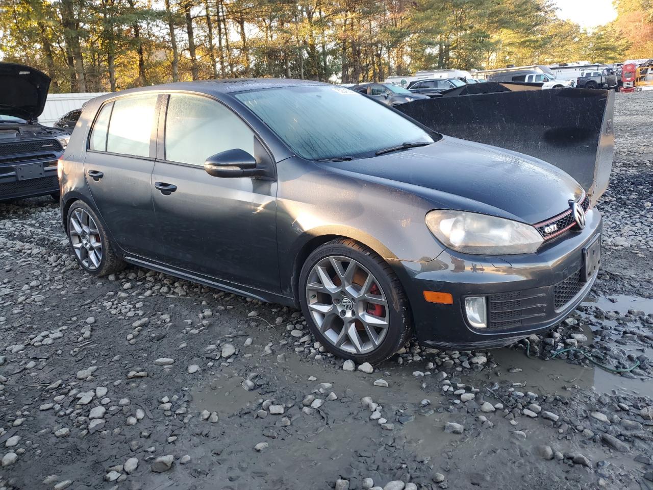 VOLKSWAGEN GOLF GTI