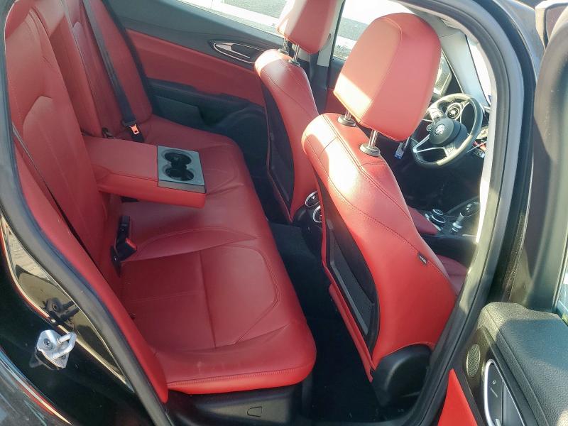 2017 ALFA ROMEO GIULIA ZARFAEBN0H7556475