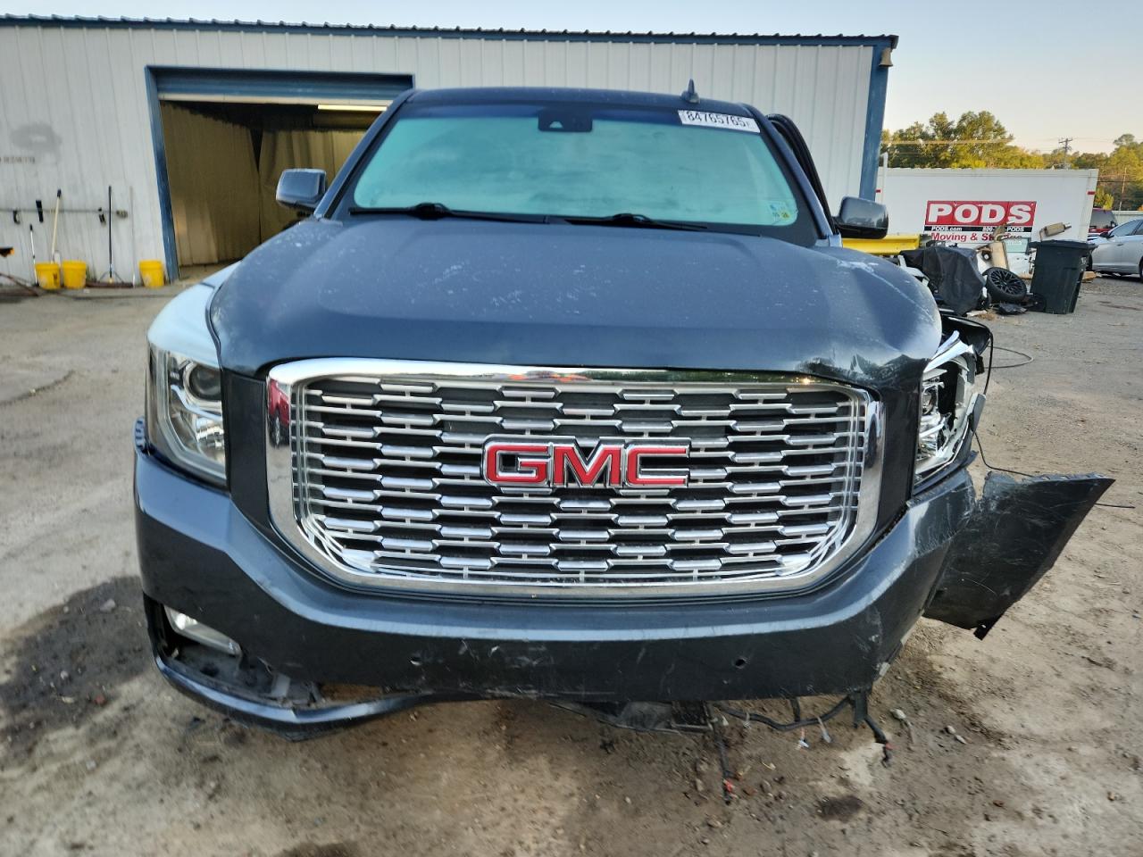 GMC YUKON DENALI