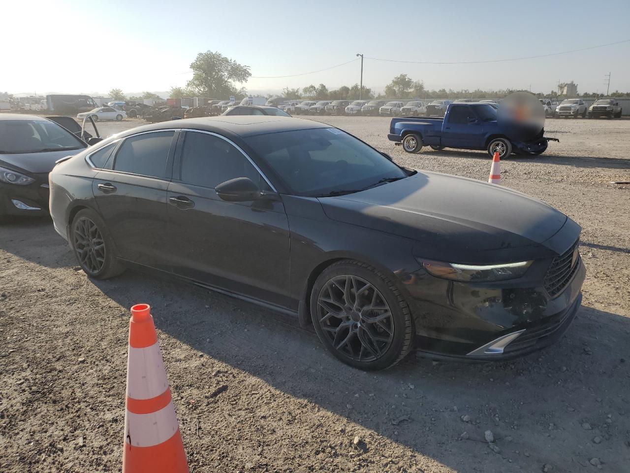 Lot #3311725260 2023 HONDA ACCORD TOU