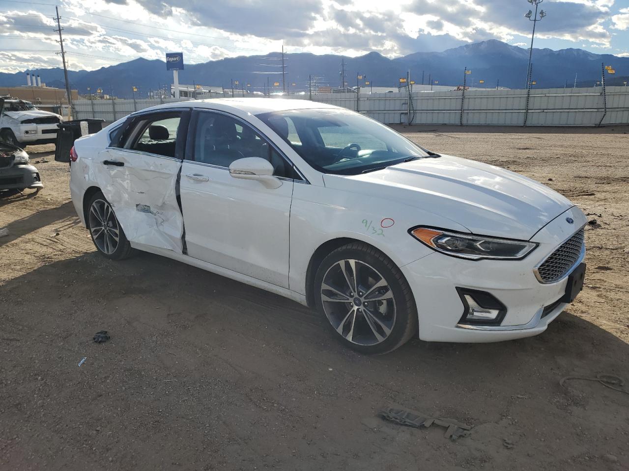 FORD FUSION TITANIUM