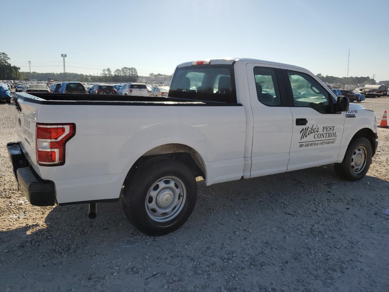 FORD F-150 SUPER CAB