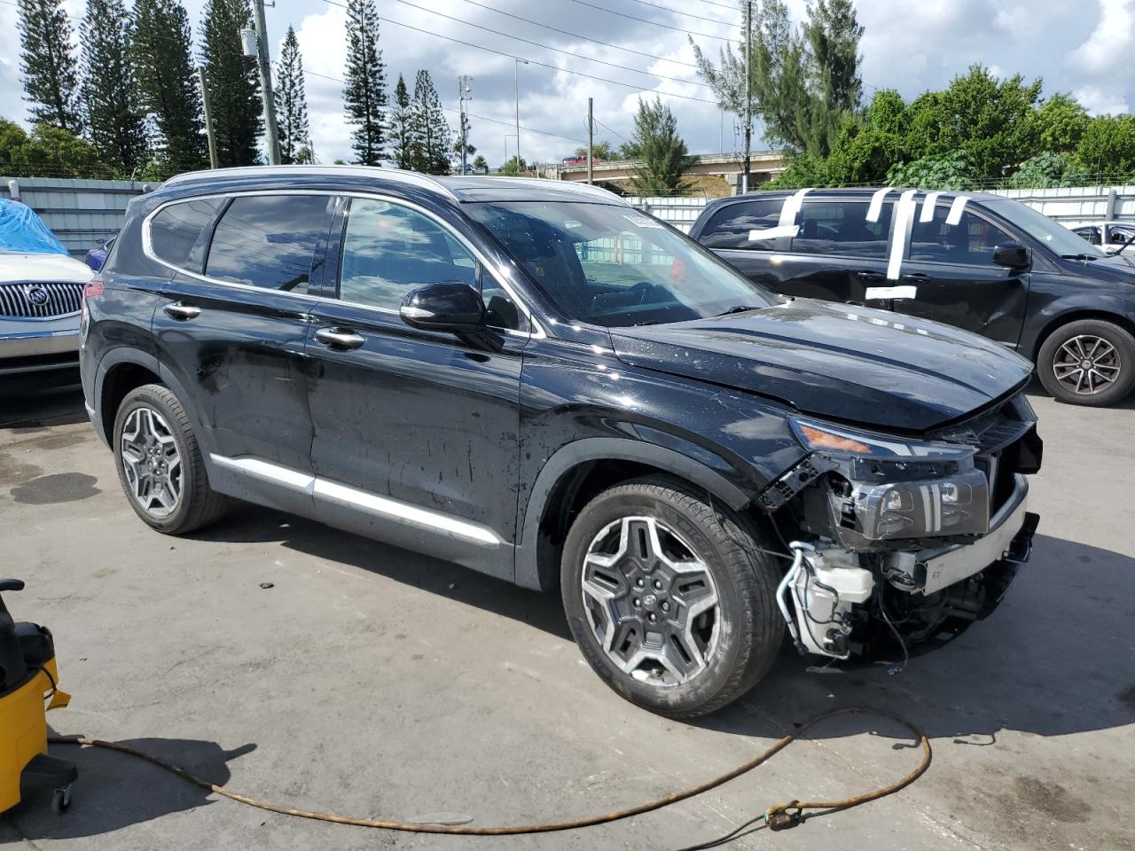 HYUNDAI SANTA FE LIMITED