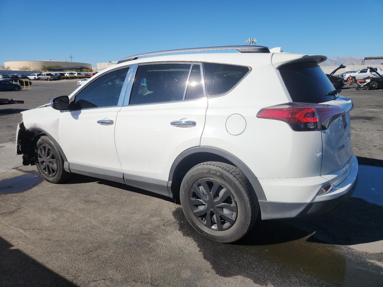TOYOTA RAV4 LE