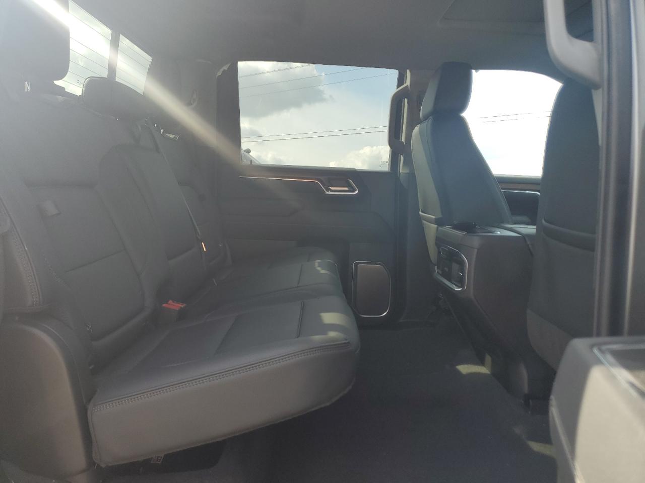 GMC SIERRA 2500HD K2500 DENALI