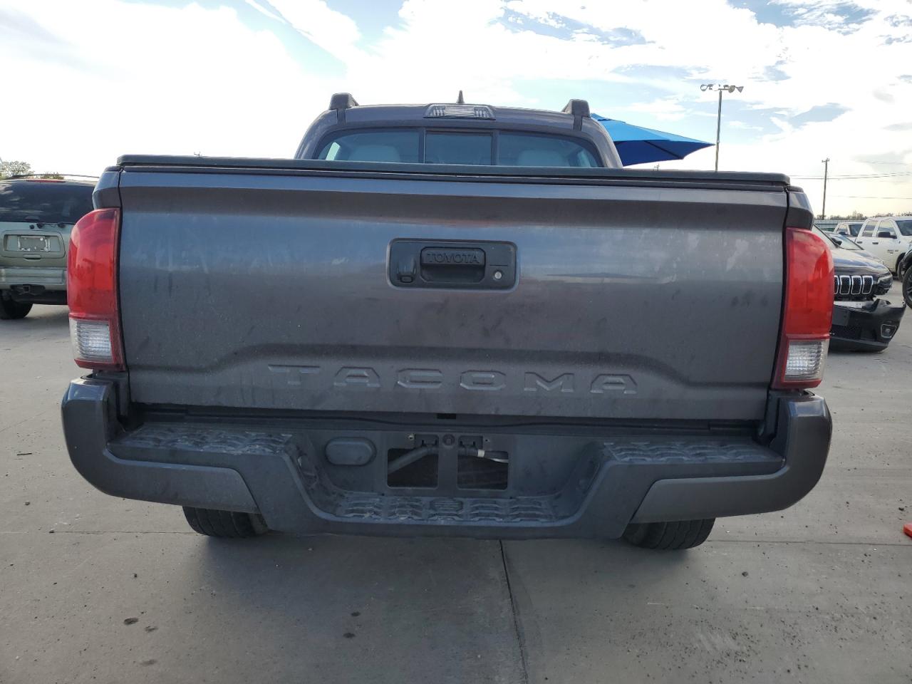 TOYOTA TACOMA DOUBLE CAB