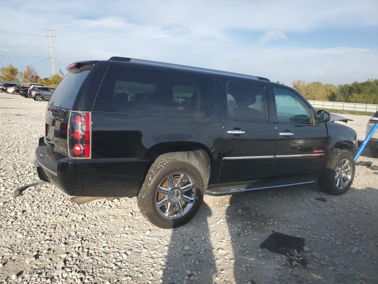 GMC YUKON DENALI