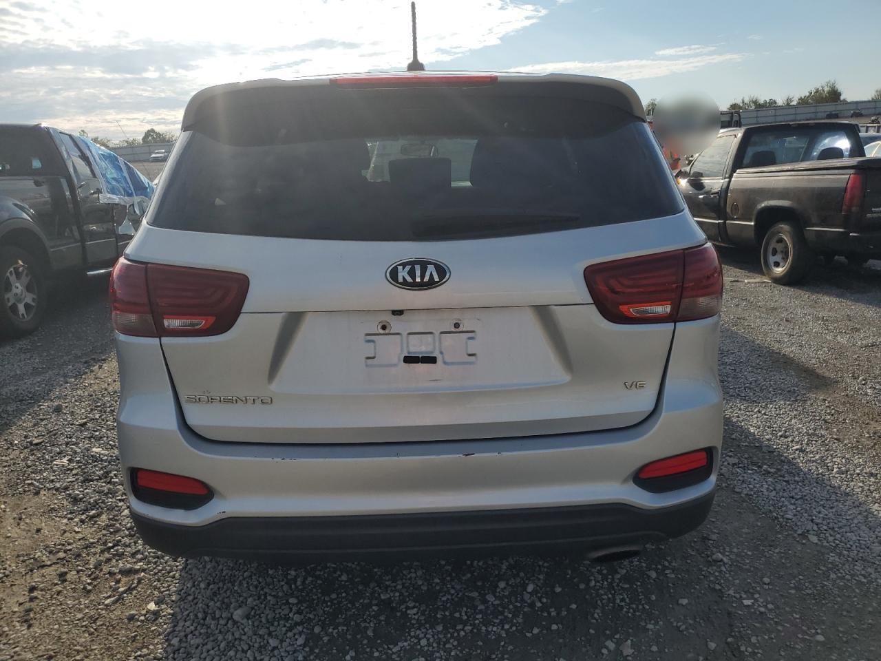 KIA SORENTO S