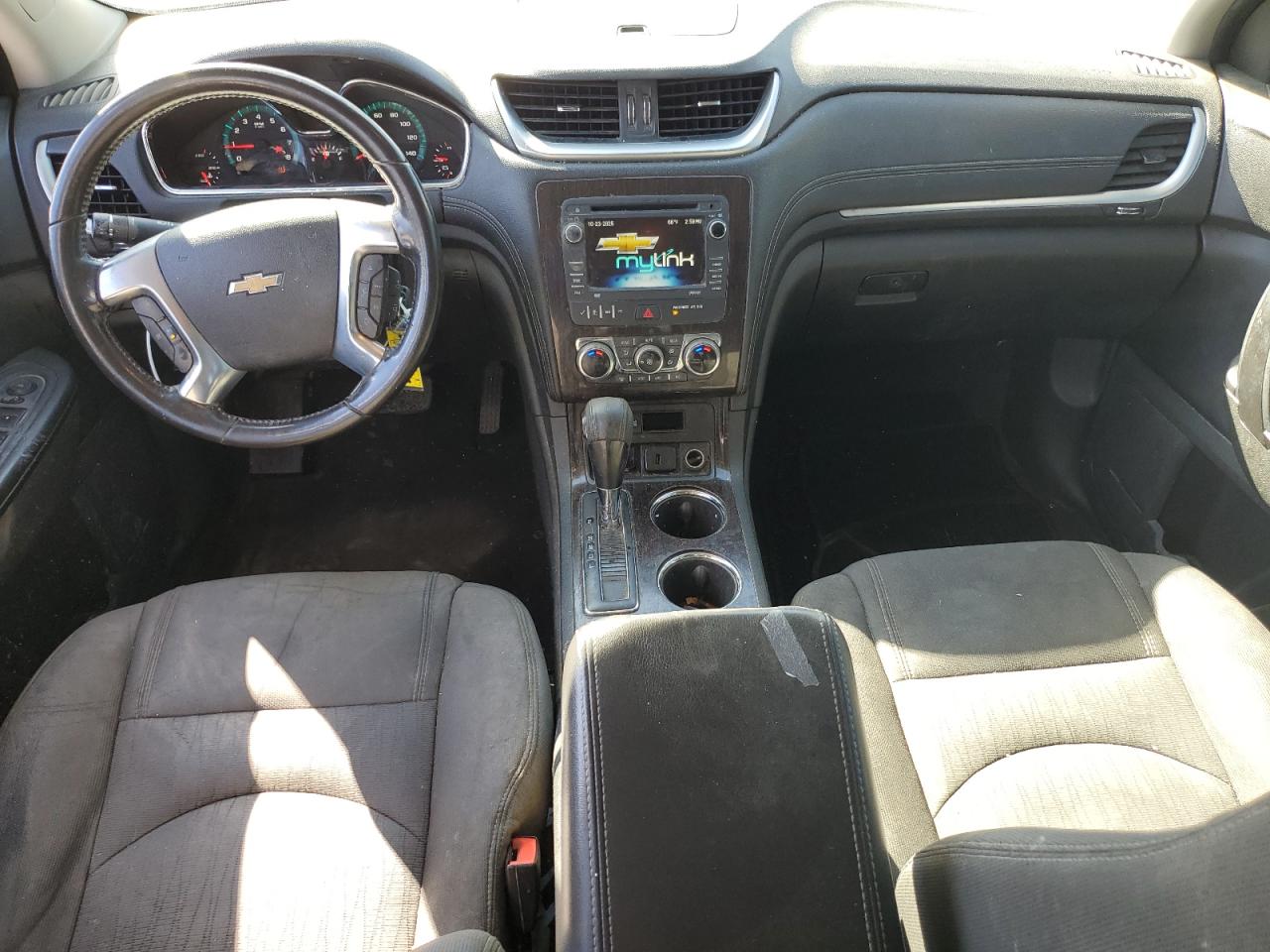 CHEVROLET TRAVERSE LT