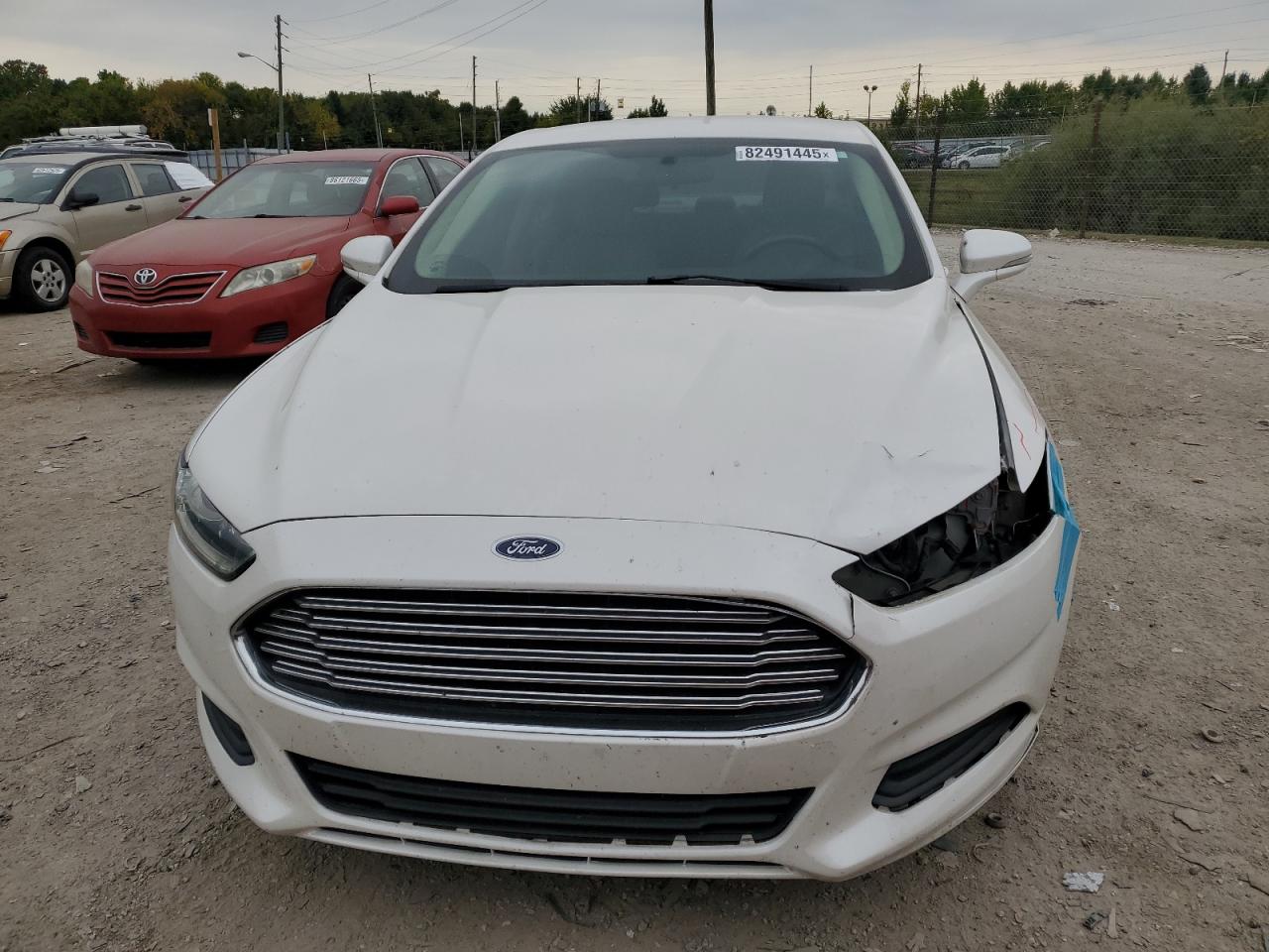 FORD FUSION SE