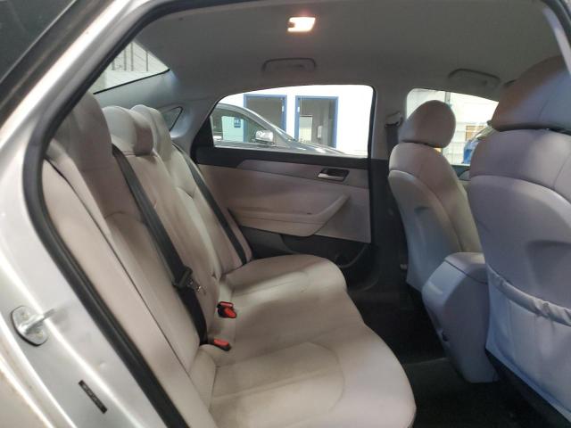 2018 HYUNDAI SONATA SE 5NPE24AF5JH611575