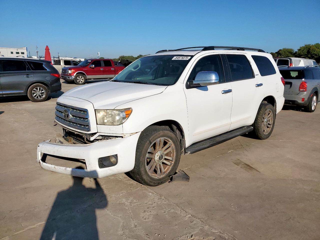 TOYOTA SEQUOIA SR5