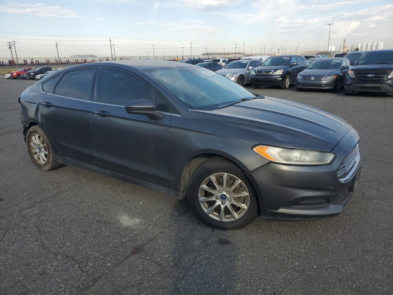 FORD FUSION S