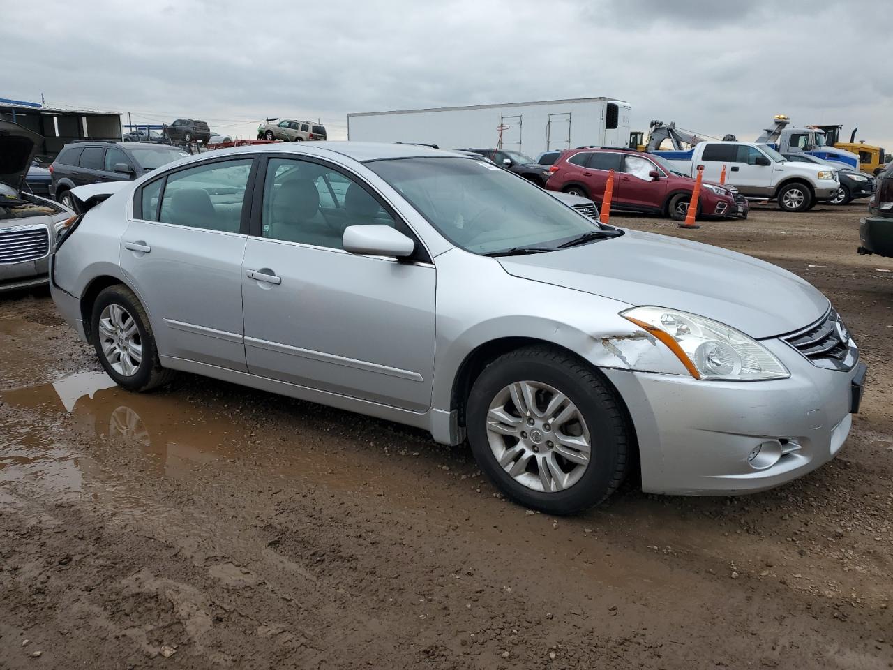 NISSAN ALTIMA BASE