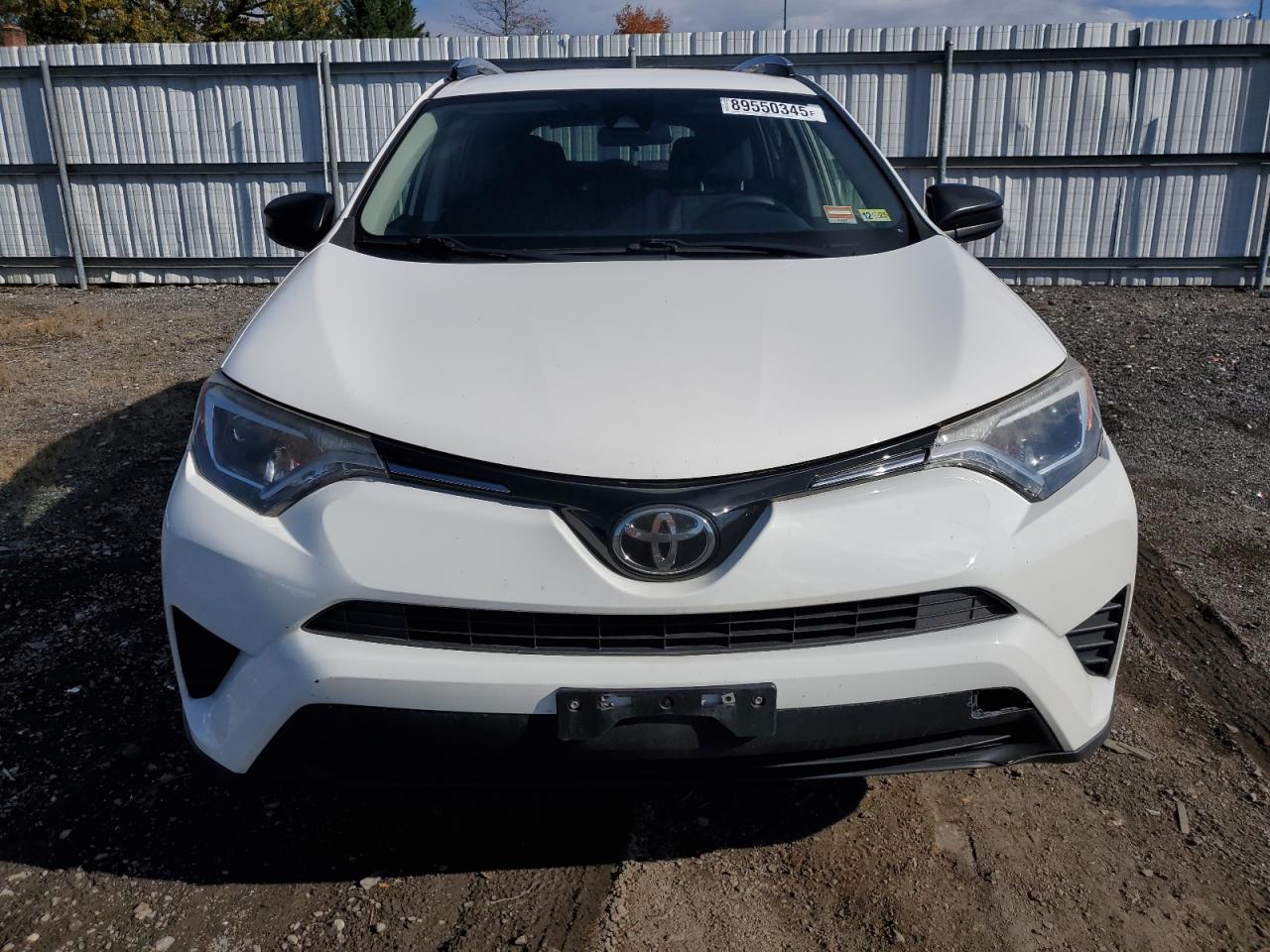 TOYOTA RAV4 LE