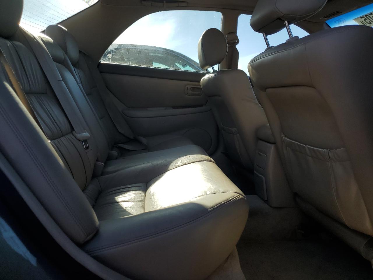 Lot #3273953896 2001 LEXUS ES 300