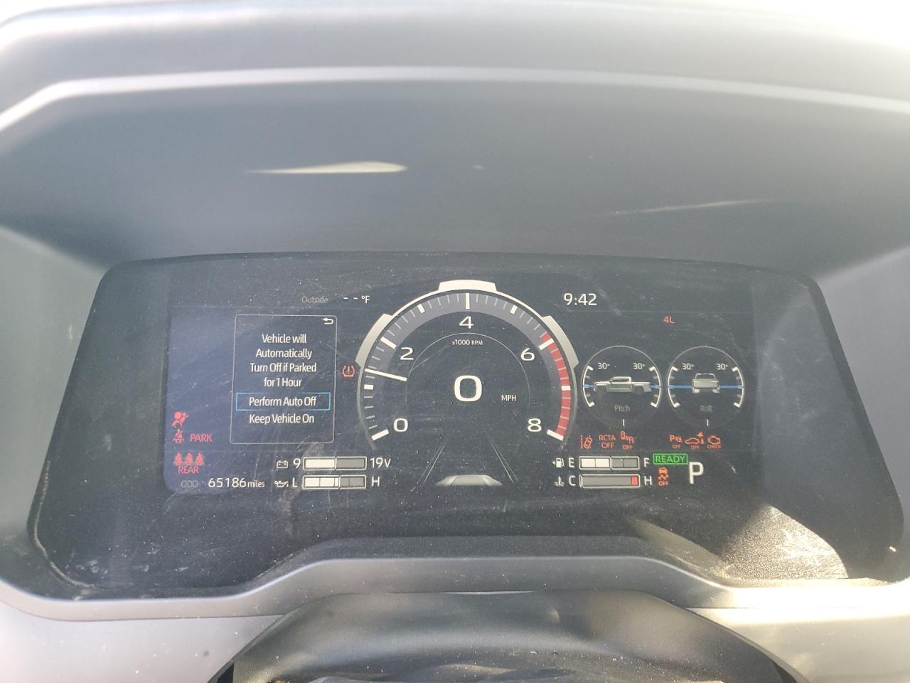 TOYOTA TUNDRA CREWMAX PLATINUM