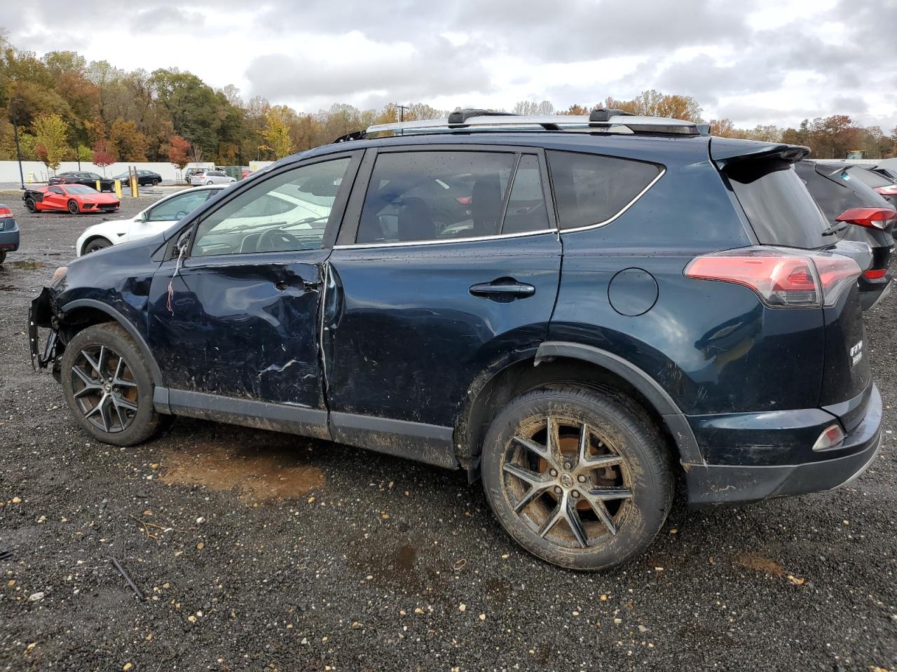 TOYOTA RAV4 SE