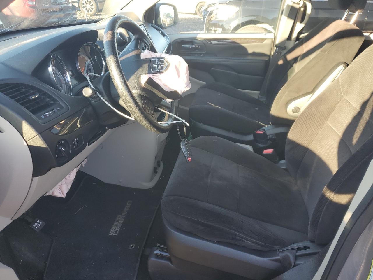 DODGE GRAND CARAVAN SE