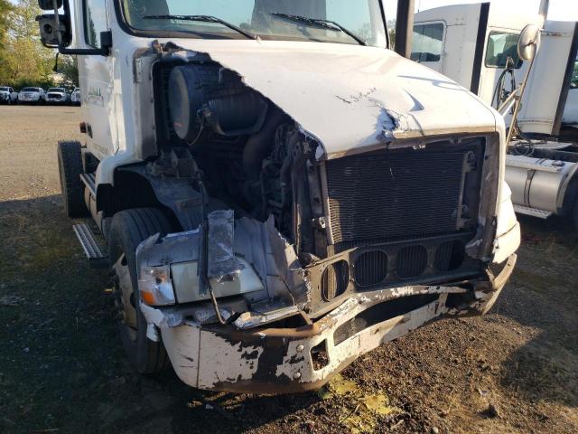 2006 VOLVO VNM #3278946042