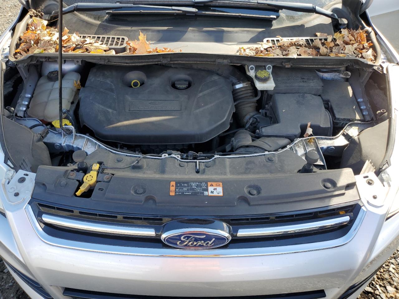 FORD ESCAPE TITANIUM