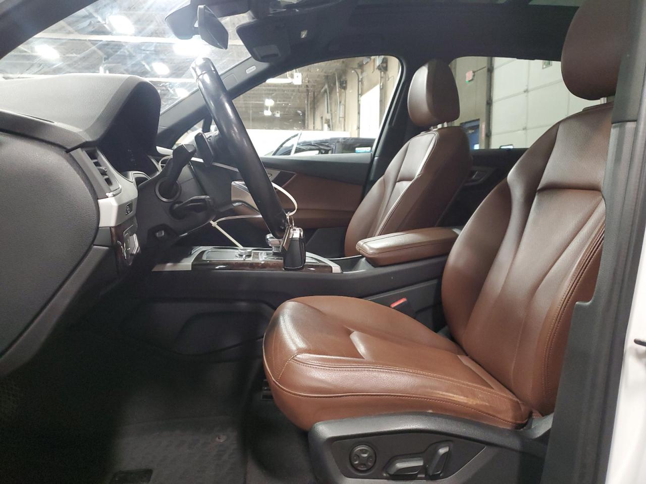 AUDI Q7 PREMIUM PLUS