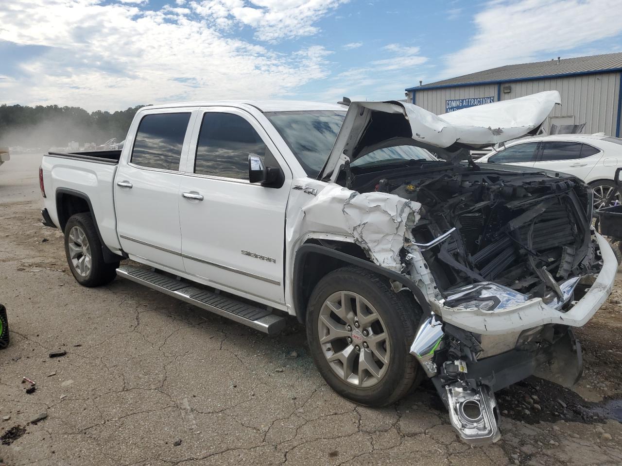 GMC SIERRA K1500 SLT