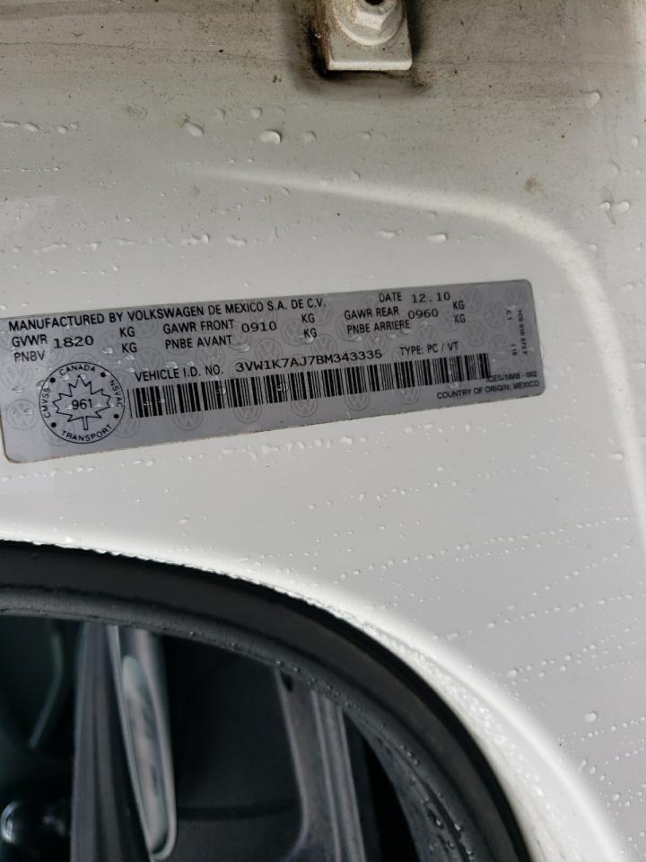 VOLKSWAGEN JETTA BASE