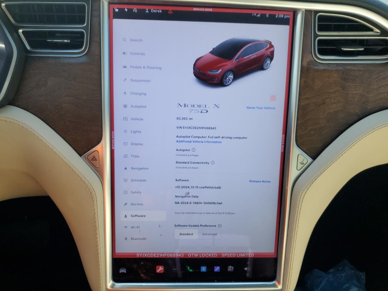 TESLA MODEL X