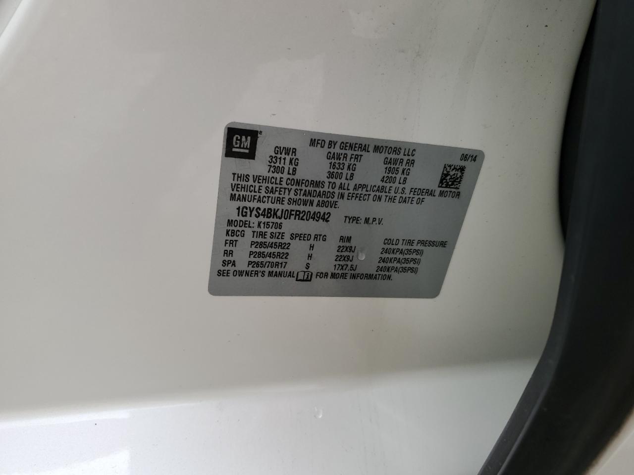 CADILLAC ESCALADE LUXURY