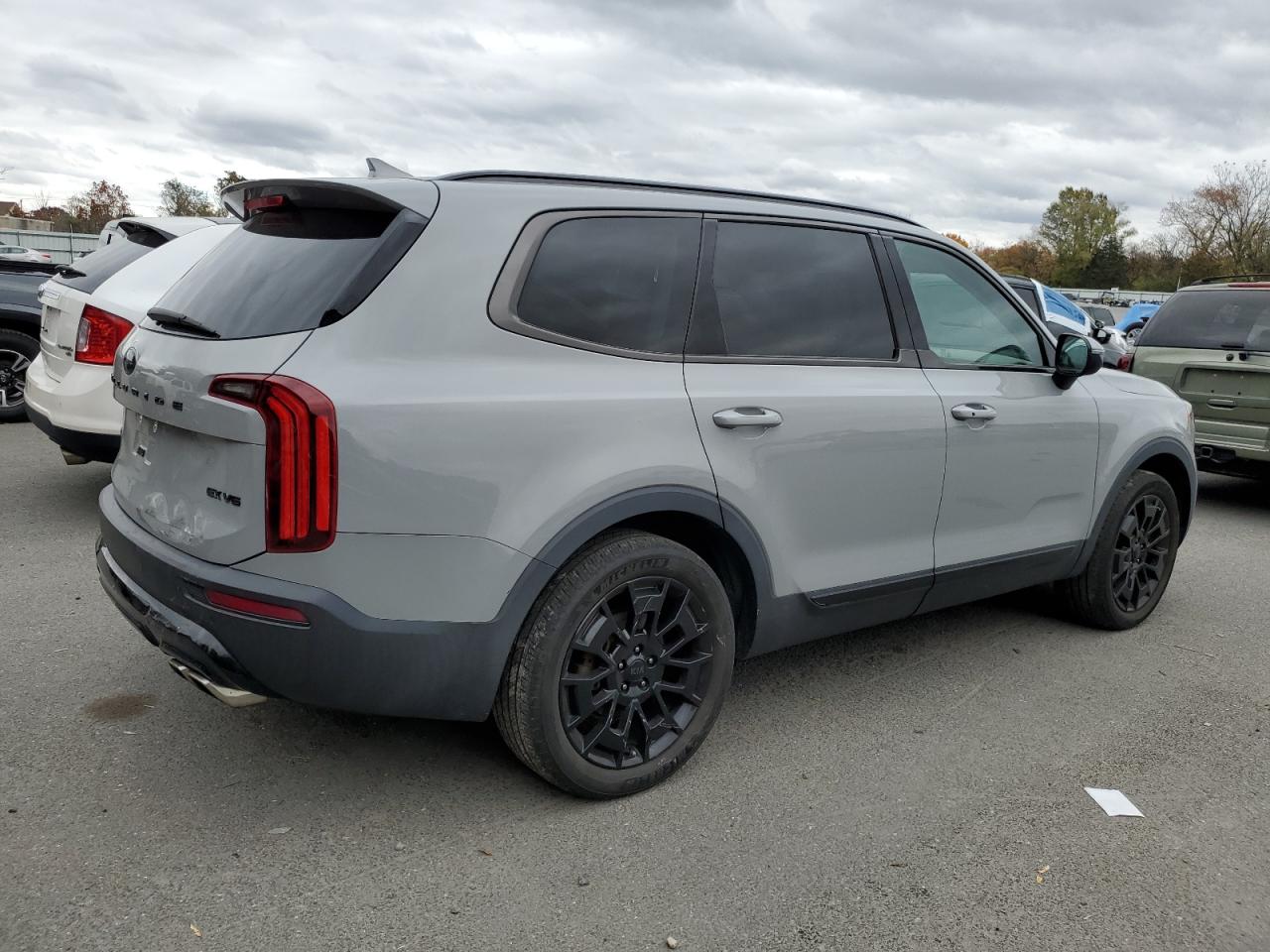 KIA TELLURIDE EX