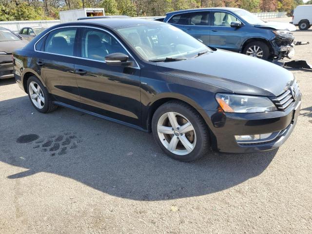 2015 VOLKSWAGEN PASSAT S 1VWAT7A33FC114589