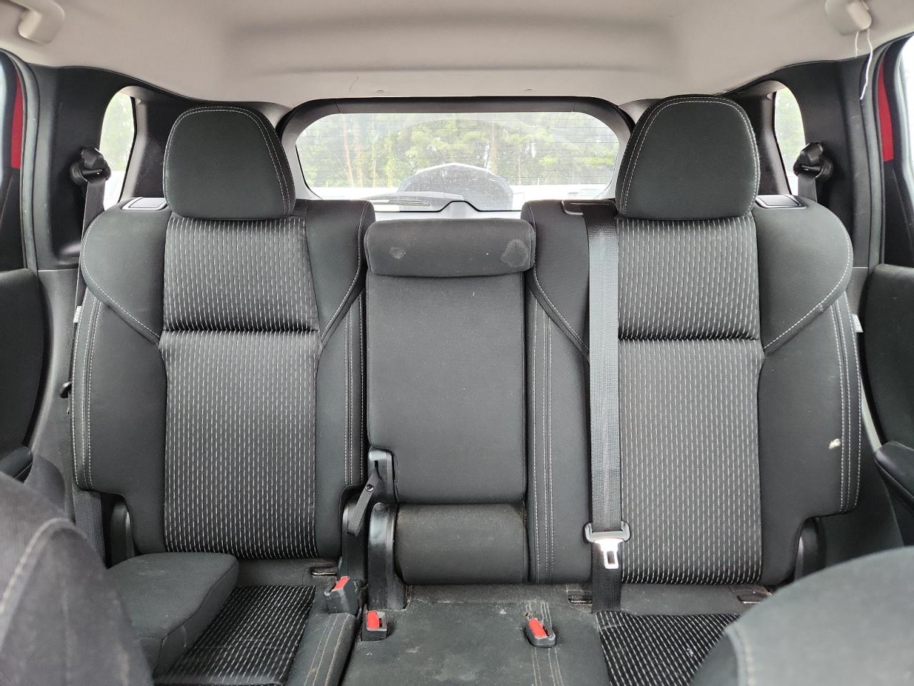 MITSUBISHI OUTLANDER ES