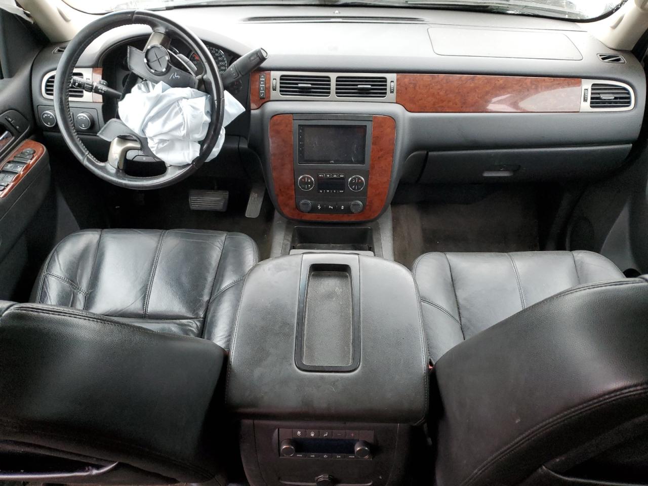 CHEVROLET TAHOE K1500 LT