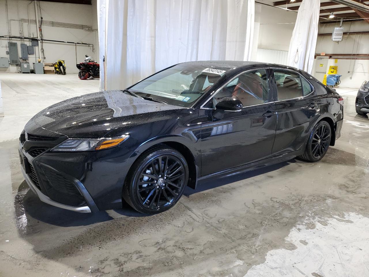 TOYOTA CAMRY XSE