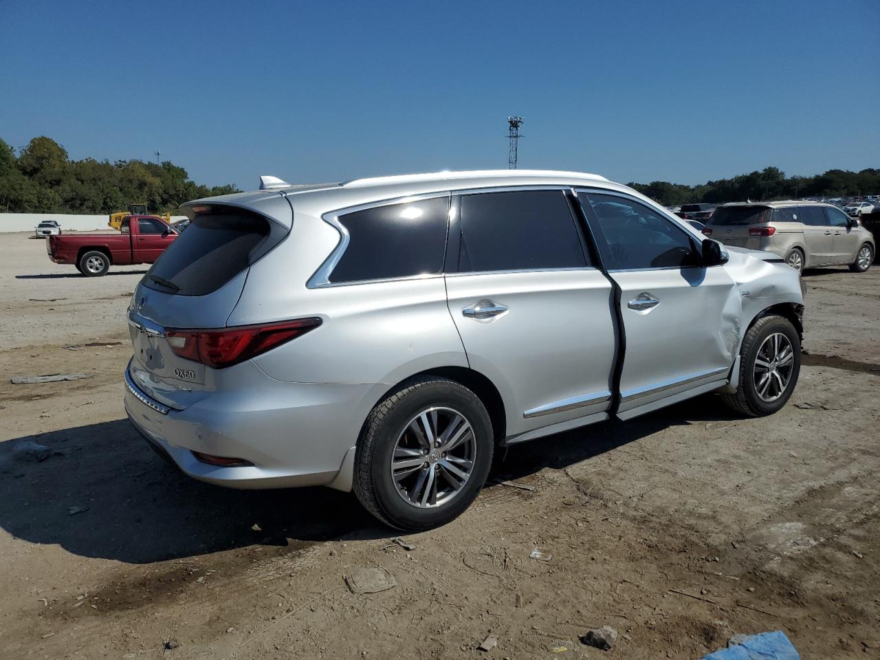 INFINITI QX60 LUXE