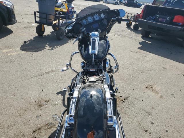 2014 HARLEY-DAVIDSON FLHX SHRIN #3284745556