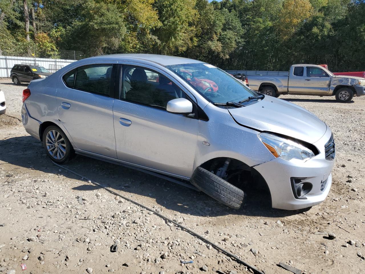 MITSUBISHI MIRAGE G4 ES